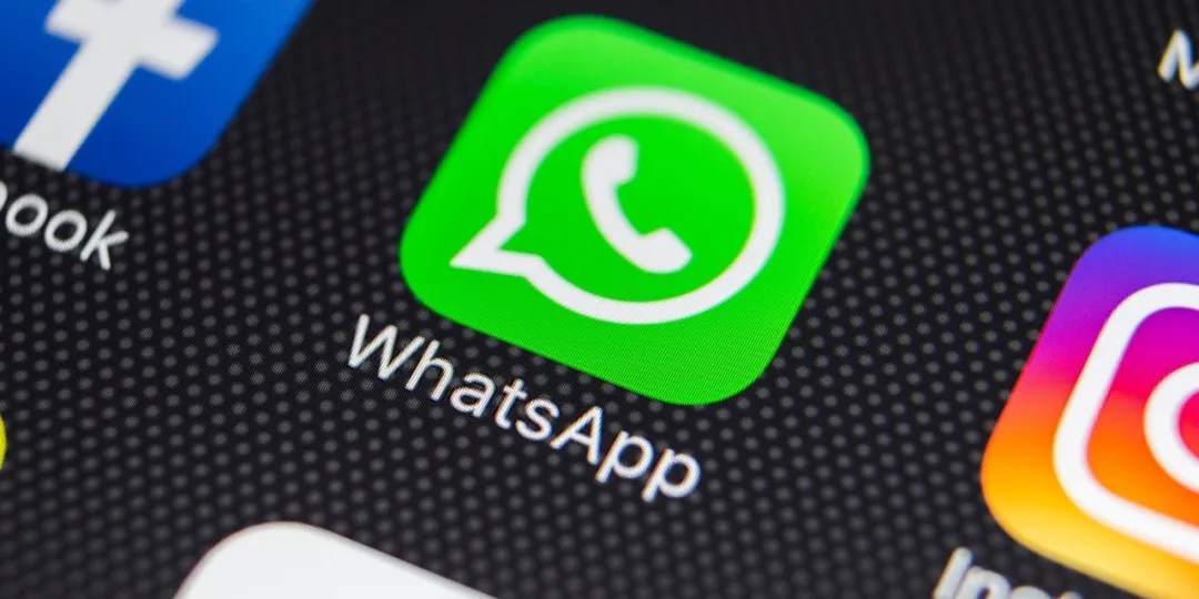 解锁洞察：WhatsApp 状态追踪器的进化